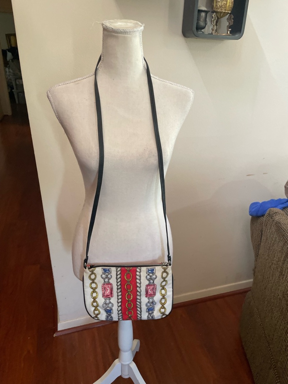 Brighton Glitter & Go Love Pouch crossbody bag purse Tom Clancy art zip closure - Picture 5 of 16
